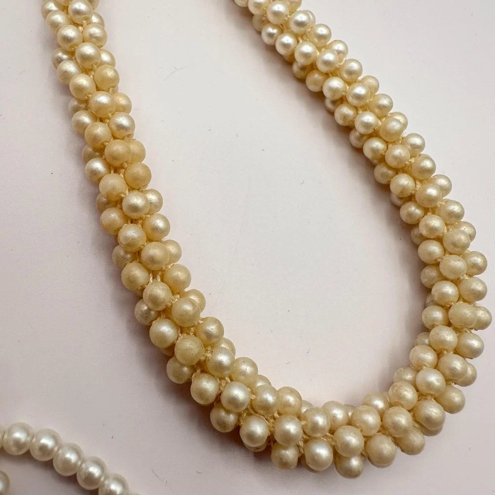 Vintage 90s Faux Pearl Cream White‎ Beaded Braided Tassel Necklace Statement Y2K